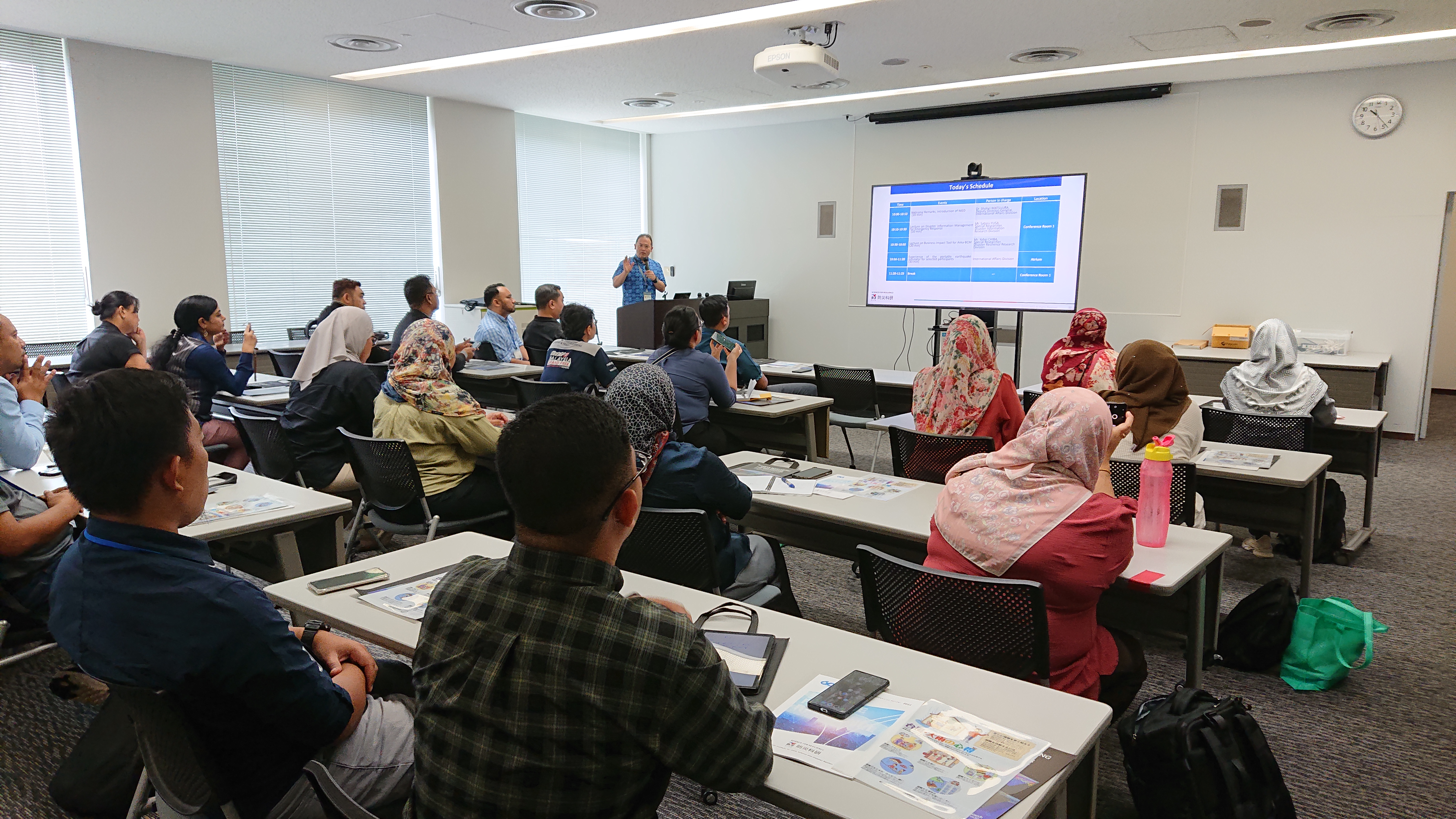 Dr. MATSUURA gives a general overview of NIED to MJIIT alumni.