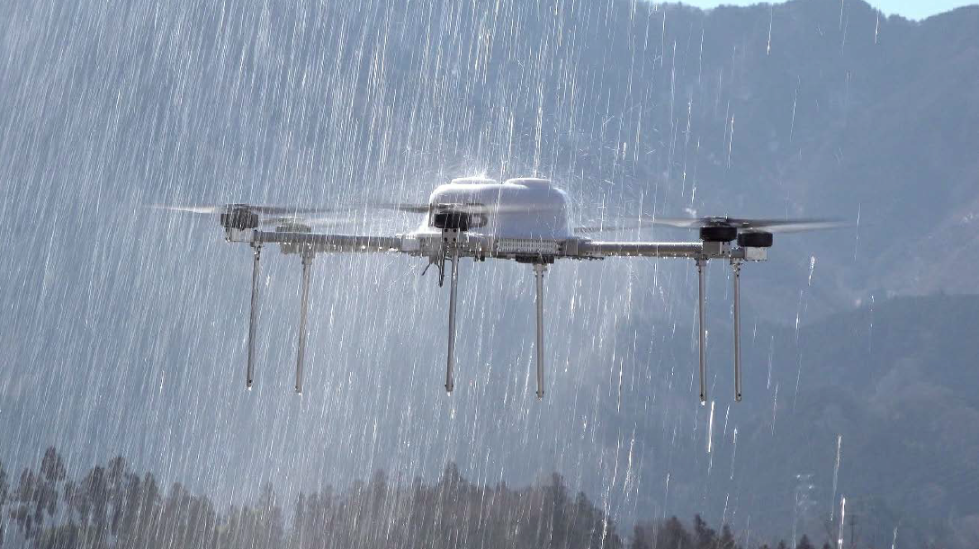 「大雨ドローン実験」にて使用するドローン（イメージ）